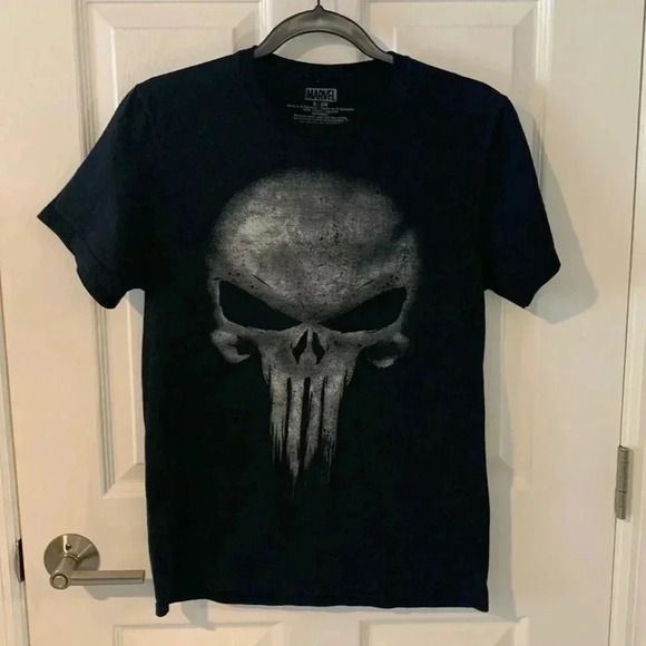 Marvel punisher T-shirt, size small - Picture 1 of 4